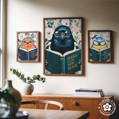 Funny Magpie Reading Book Art – Quirky Bird Lover Wall Decor